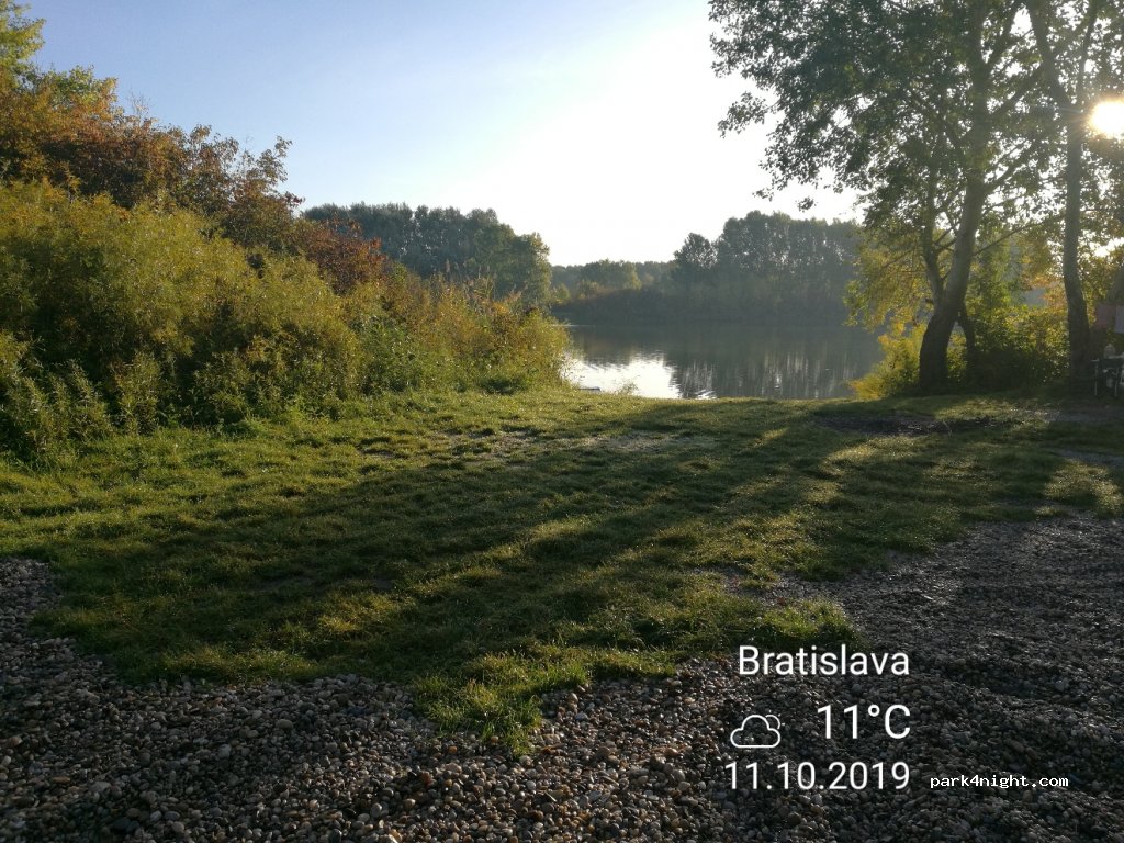 () Bratislava - Unnamed Road — foto 3