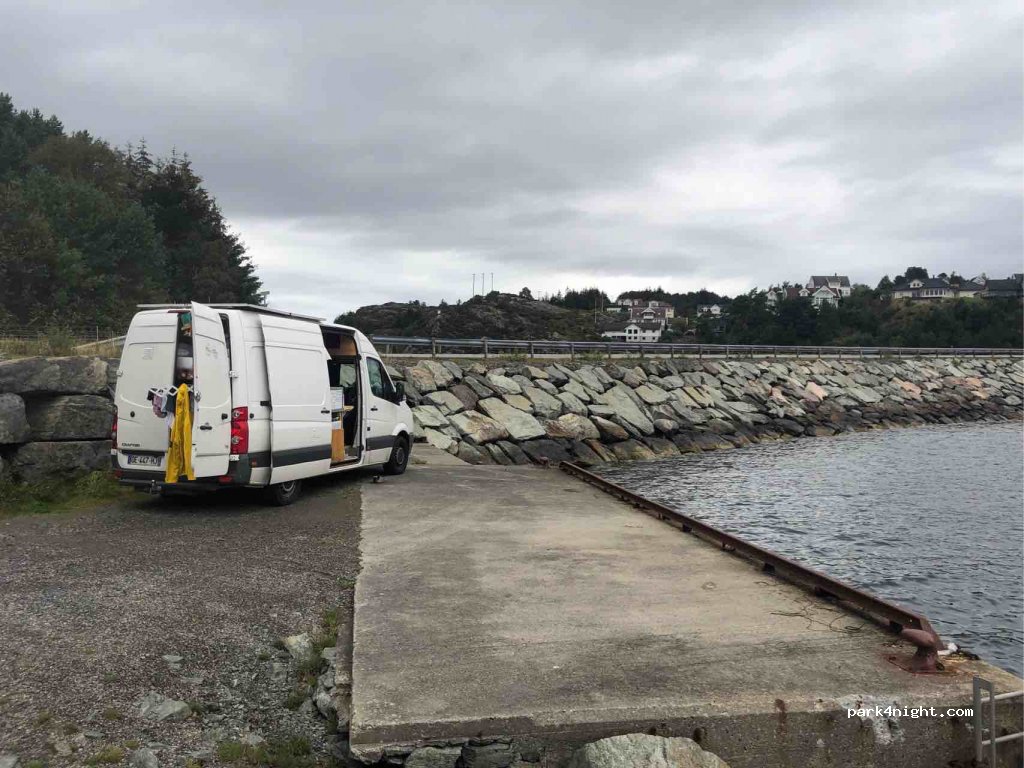 (5177) Bjørøyhamn - 78 Sekundær Fylkesveg 207 — foto