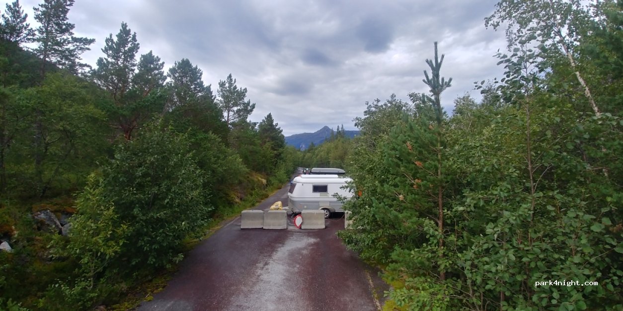 (6610) Øksendal - Unnamed Road — foto