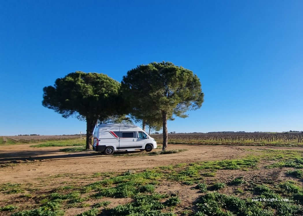 (30510) Générac - Unnamed Road — foto 3