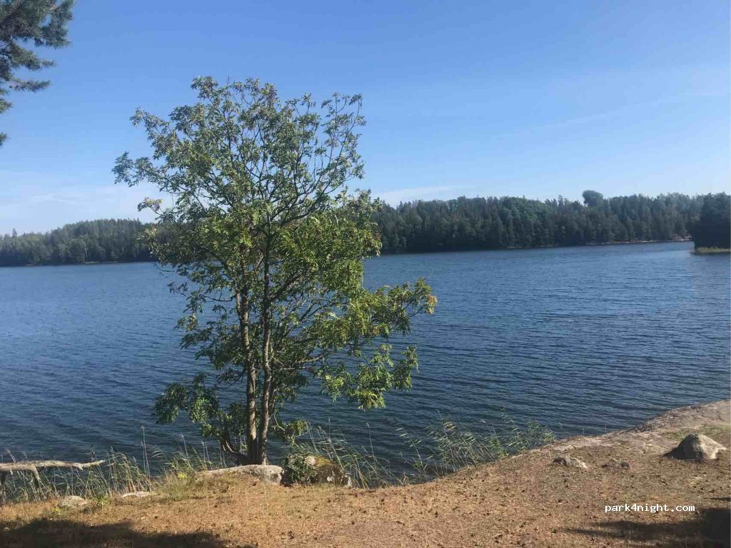 (646 94) Nyköping - Unnamed Road — foto 2