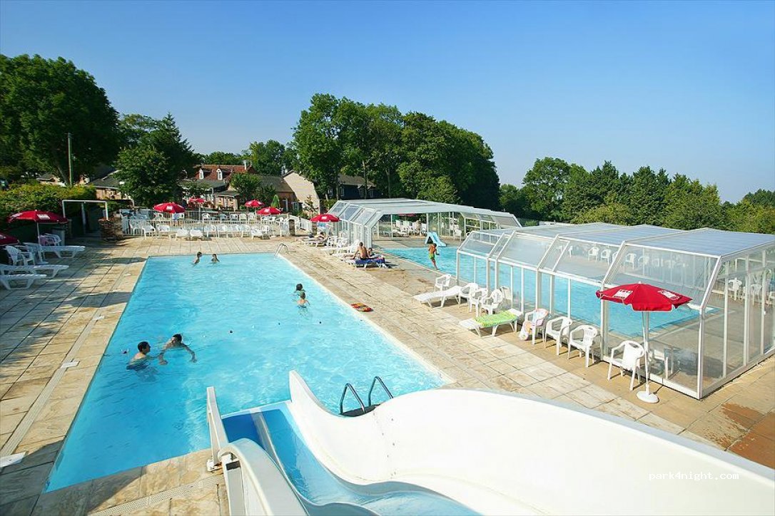 Camping Domaine Du Château De Drancourt — foto