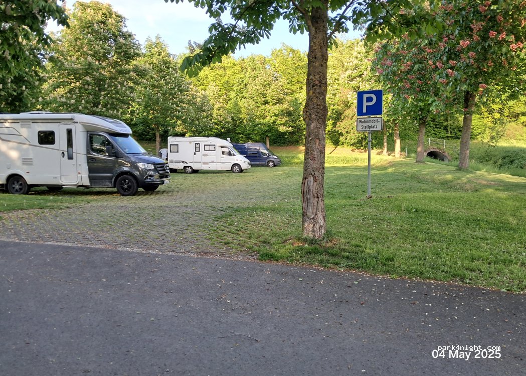 (97355) Abtswind - 2 Alte Untersambacher Straße — foto 4
