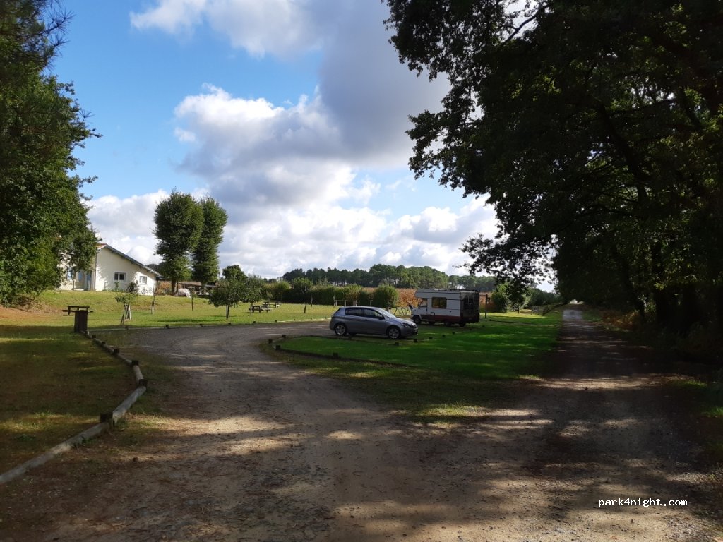 (40180) Hinx - 453 Route des Garroques — foto 2