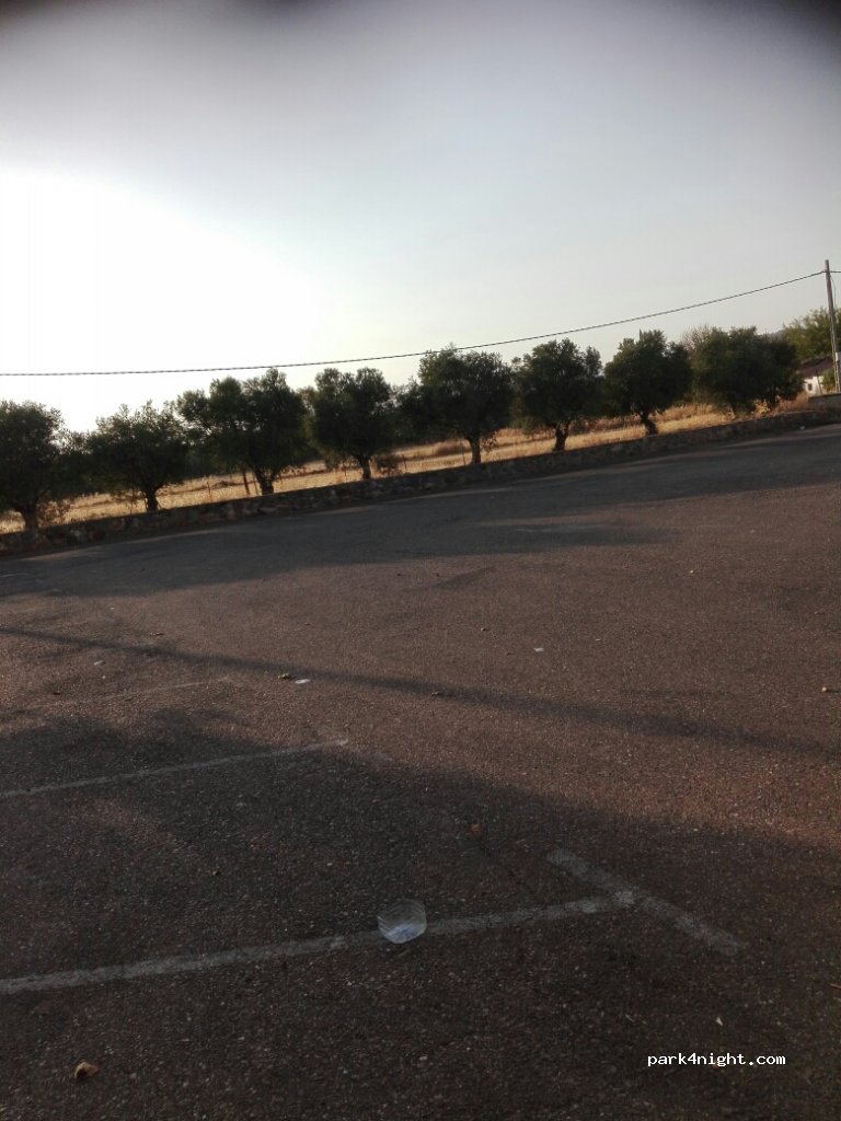 (06100) Olivenza - 9A Carretera Badajoz — foto
