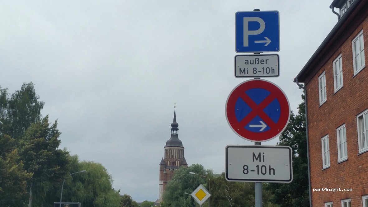 (18439) Stralsund - 10 Karl-Marx-Straße — foto