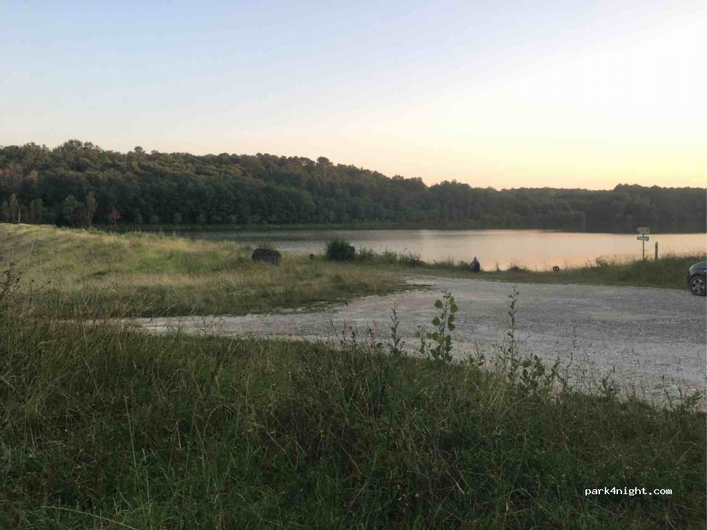 (33124) Brouqueyran - Unnamed Road — foto 2