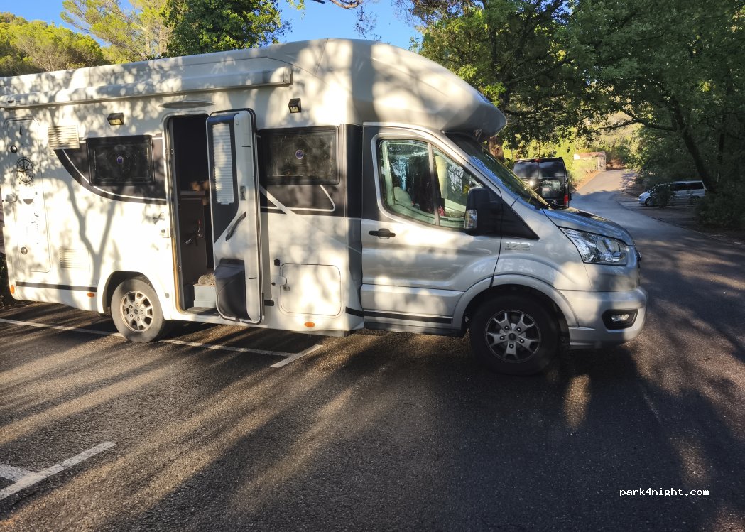 (13100) Le Tholonet - Chemin de Doudon — foto 5