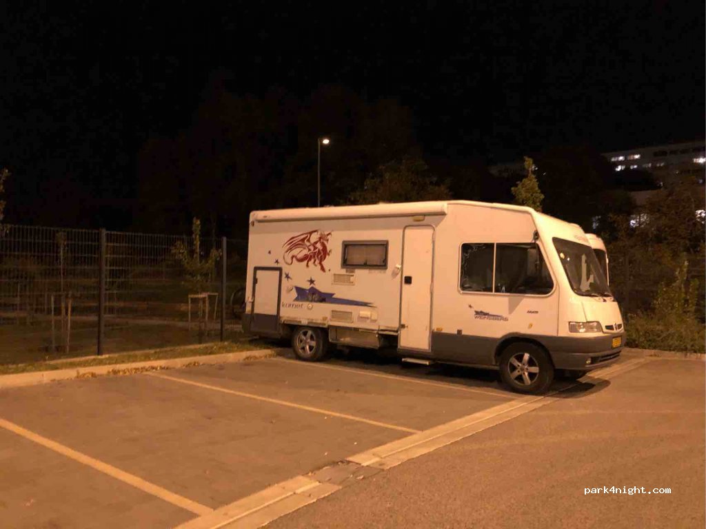 Parkoló Őrmező P2 — foto 2