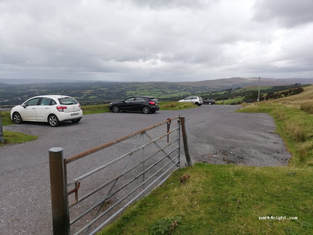 (SA18 2PN) Ammanford - Unnamed Road — foto