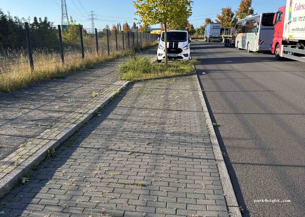 (13057) Berlin - 10 Hohenschönhauser Straße — foto 4