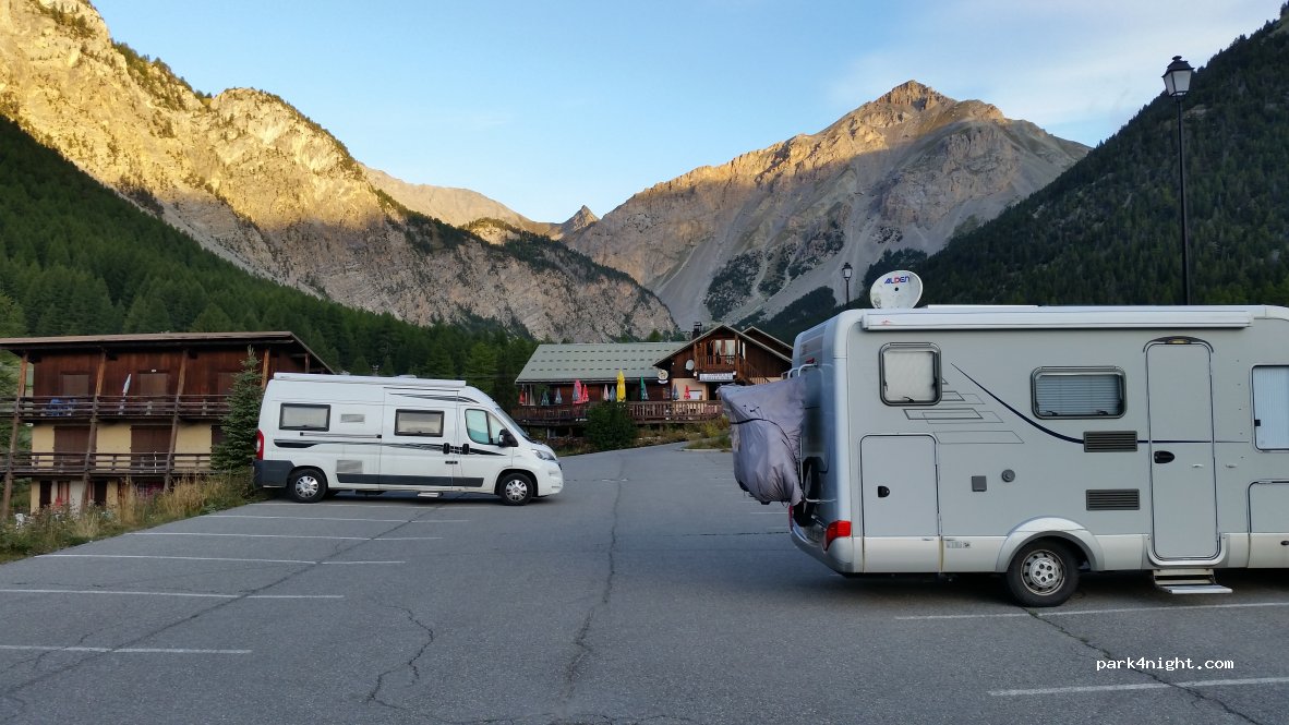 (05350) Arvieux - Unnamed Road — foto