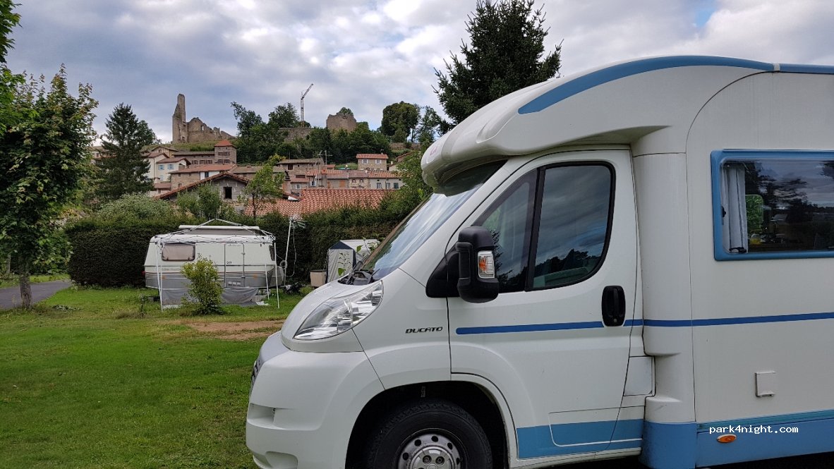 Camping Municipal Le Pradoux — foto