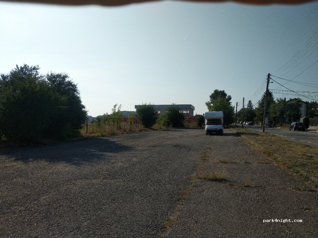 (2210) Dragoman - Unnamed Road — foto 2