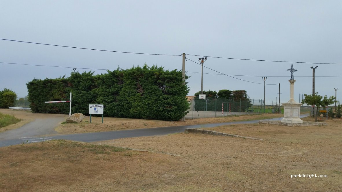 (30320) Bezouce - Pierre Ficade — foto 3