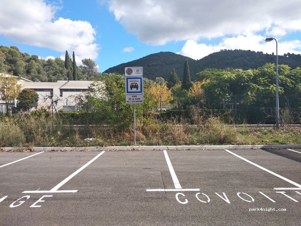 Parking de la gare — foto 4