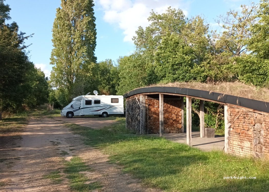 (79290) Bouillé-Saint-Paul - Moulin de Preuil — foto