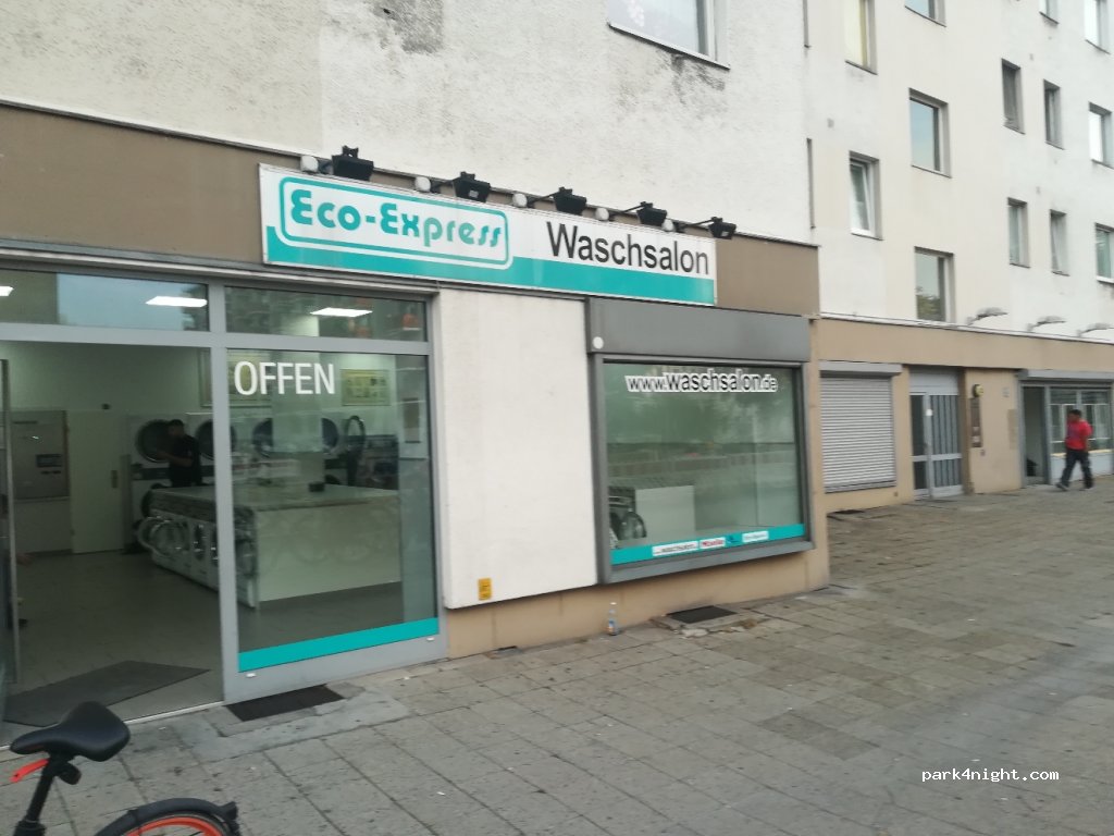 (10965) Berlin - 124 Mehringdamm — foto