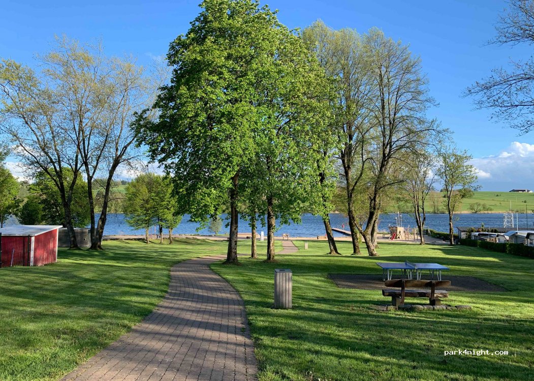 Camping Nieder-Mooser Teich — foto