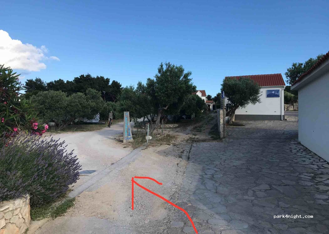 Kamp Levantara — foto 2