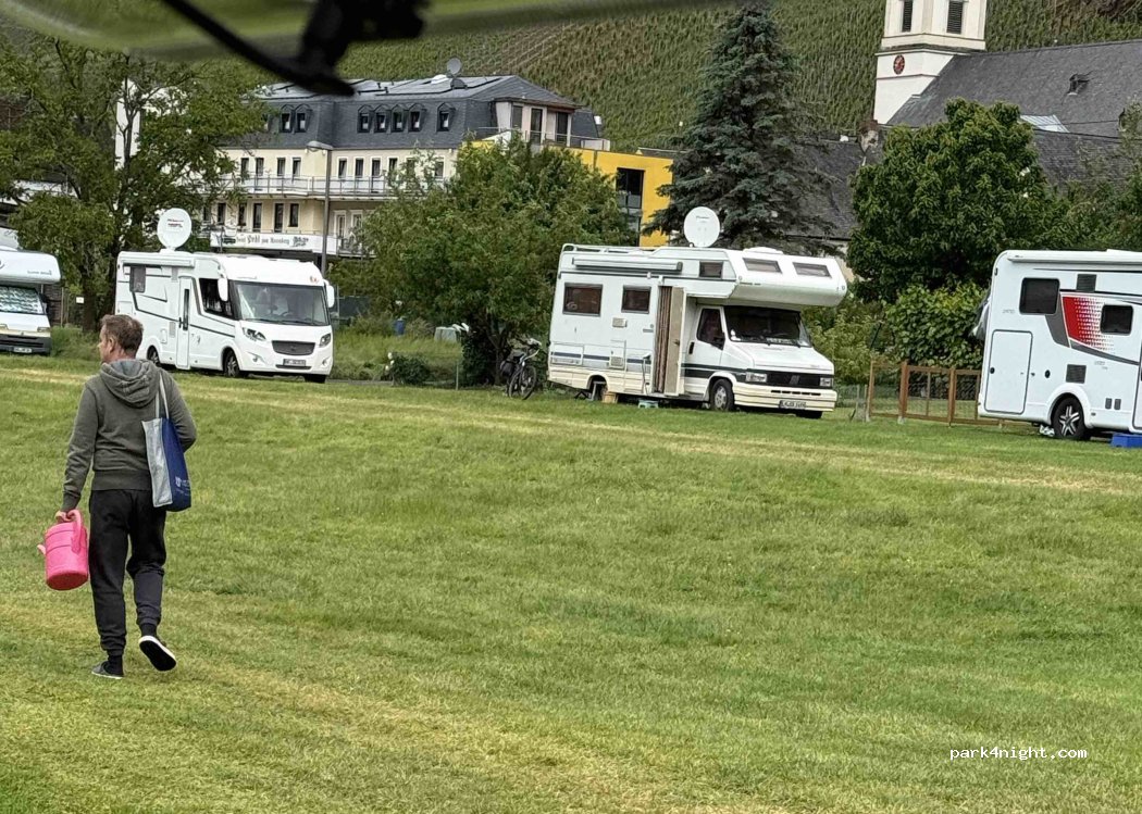 Wohnmobilstellplatz Kinheim — foto 5