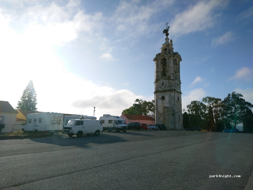 (1300) Lisboa - 22 Rua da Torre — foto 3