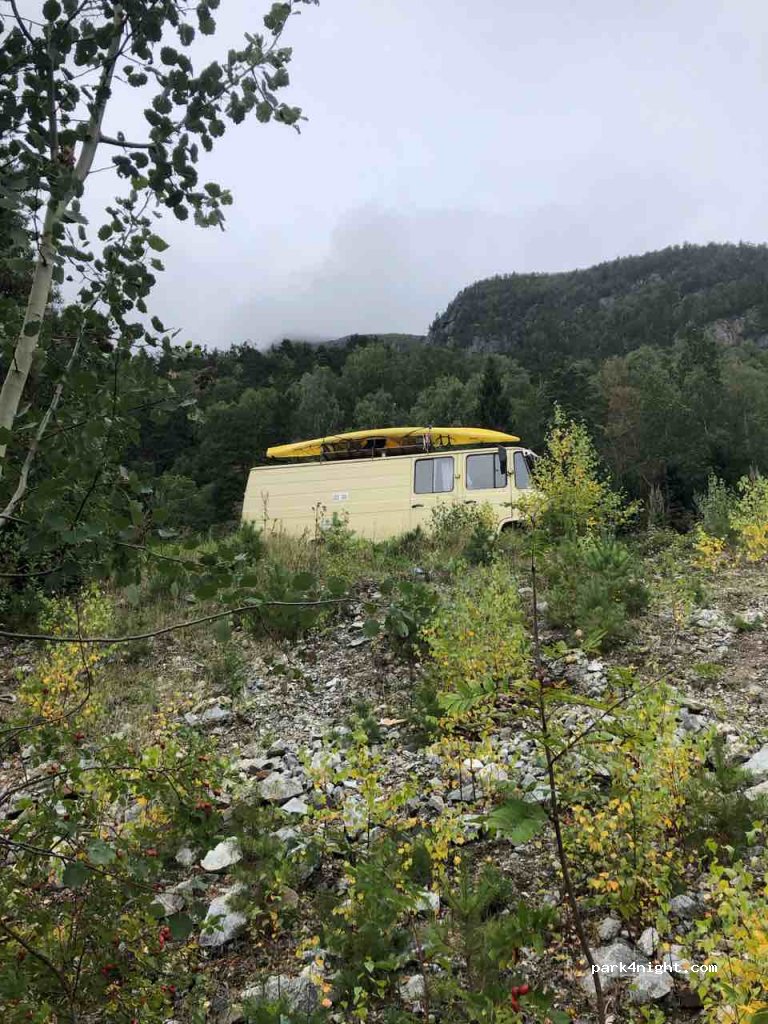 (5734) Vallavik - Primær Fylkesveg 572 — foto