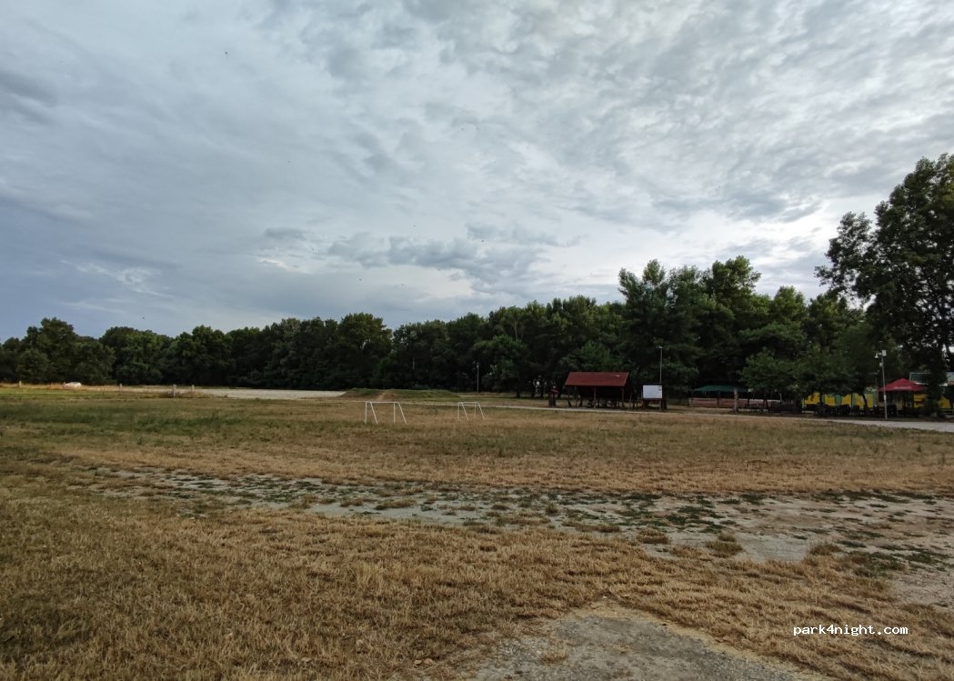 () Iža - Unnamed Road — foto 4