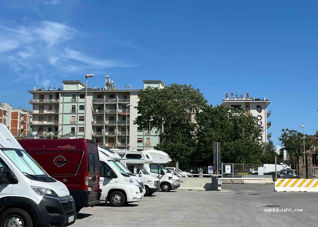 (84128) Salerno - 55 Lungo Mare Marconi Guglielmo — foto 3