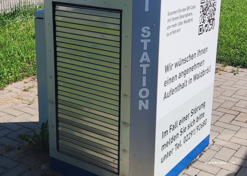 Wohnmobilstellplatz Hallenbad Waldbröl — foto 4