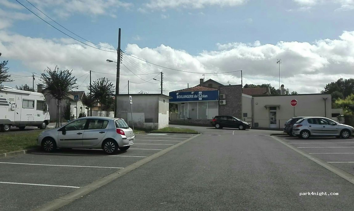 (40100) Dax - 30 Rue Joseph de Laurens — foto