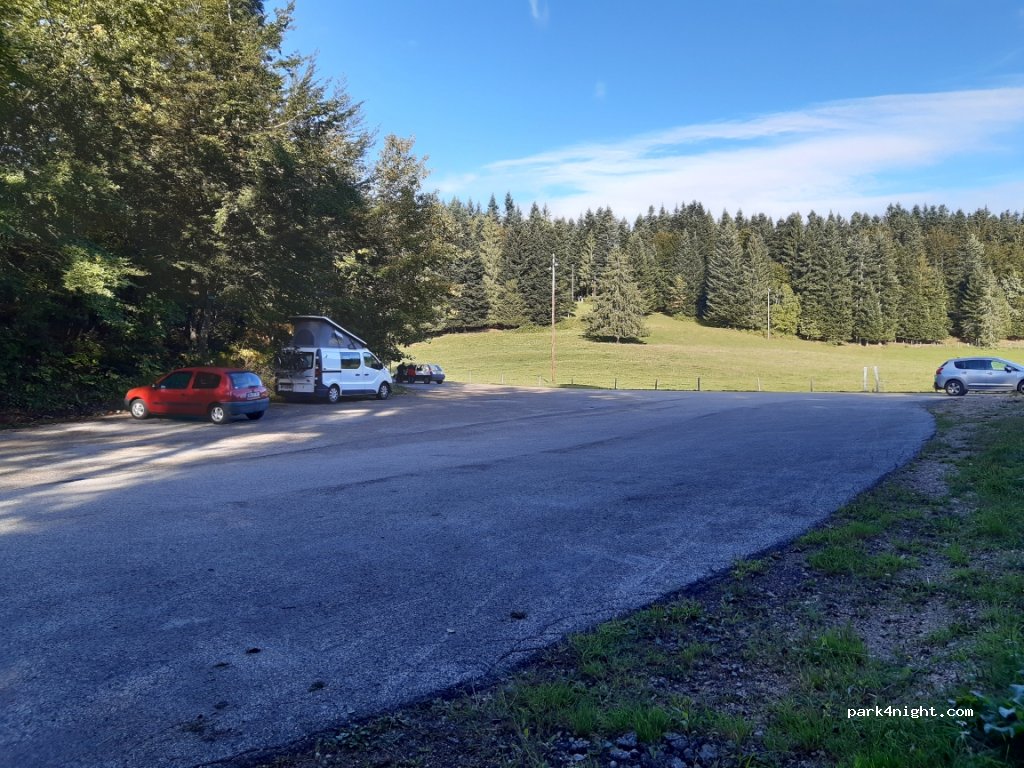 (25300) Pontarlier - Unnamed Road — foto