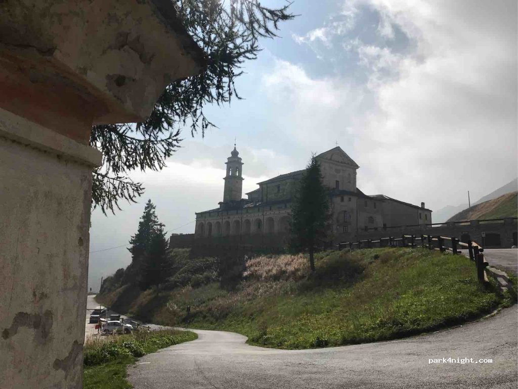 (12020) Castelmagno - 11 Via Mascarello Don G. Santuario — foto 2