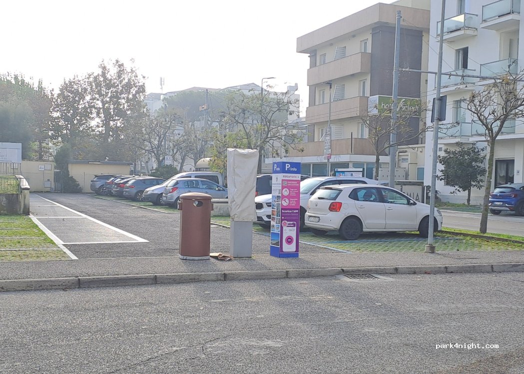 (47838) Riccione - 96 Viale Milano — foto 4