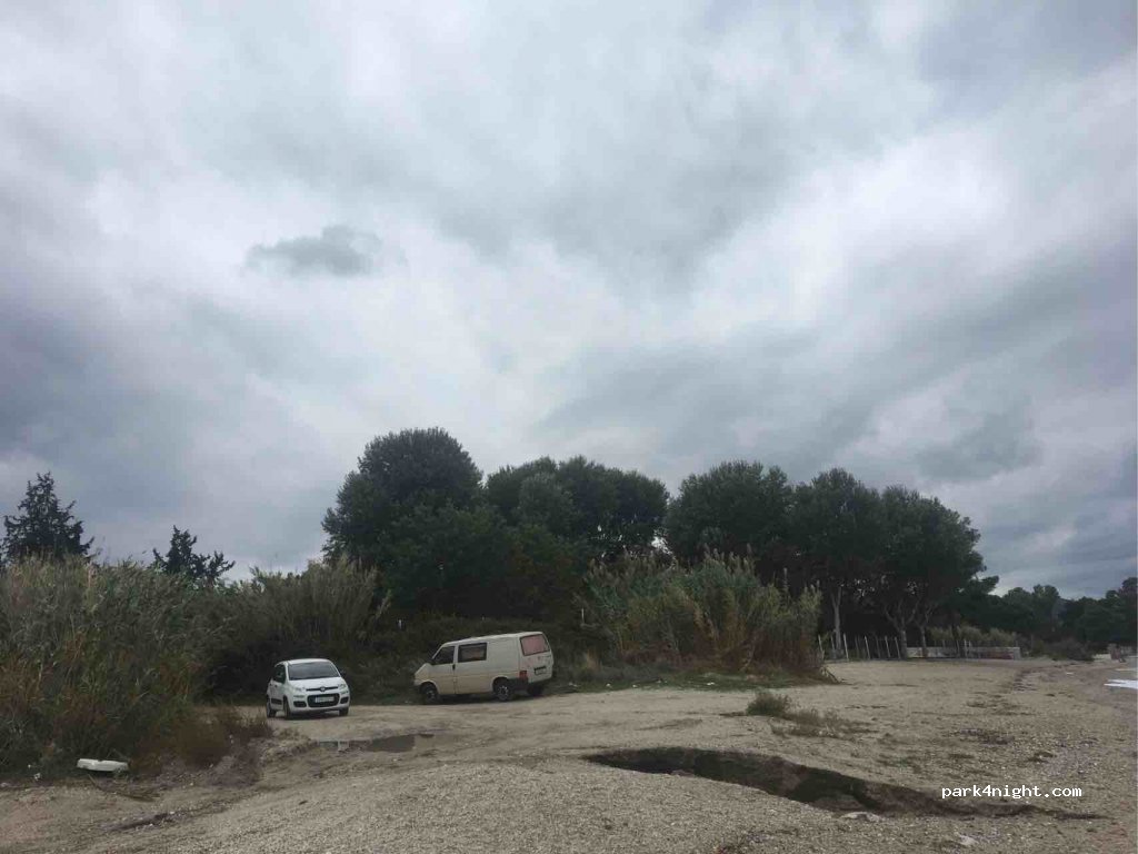 (630 85)  - Unnamed Road — foto 2