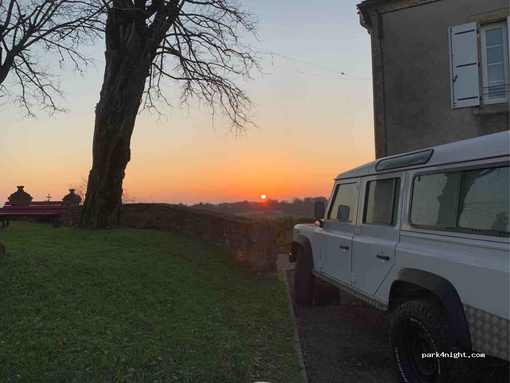 (24120) Châtres - Unnamed Road — foto 4