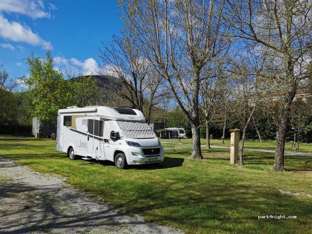 Camping** Frédéric Mistral — foto 2
