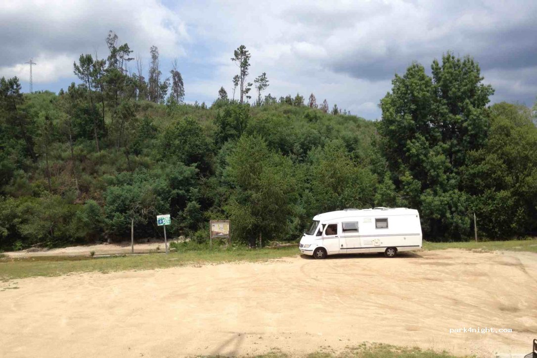 (36890) Mondariz-Balneario - 14 Avenida Enrique Peinador Vela — foto