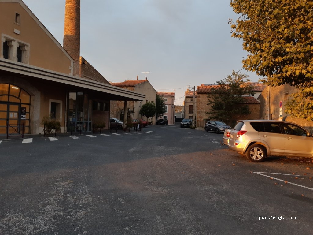 (11200) Bizanet - 25 Rue de la Gare — foto