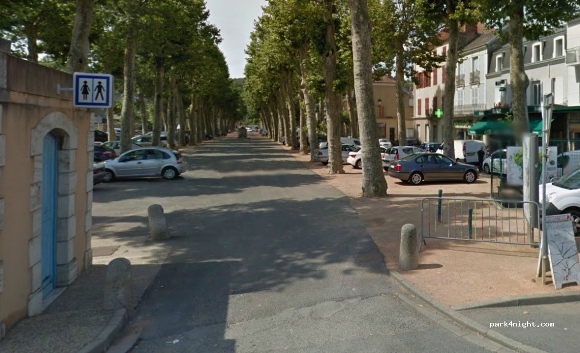 (03300) Cusset - 33 Cours Lafayette — foto