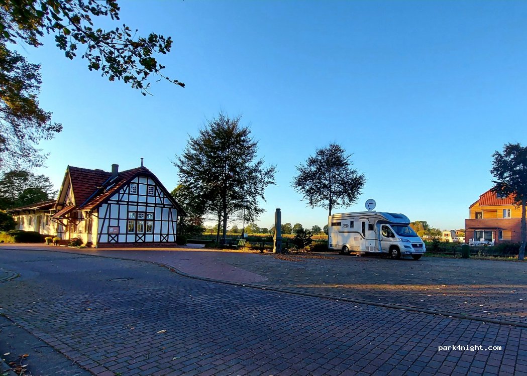 Wohnmobilstellplatz Lavesloh — foto 2