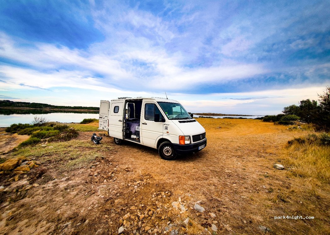 (11510) Fitou - Unnamed Road — foto