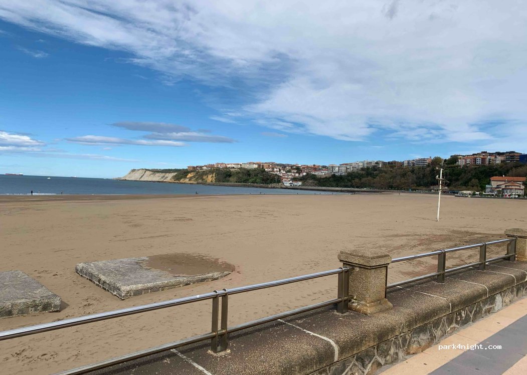 (48992) Getxo - 6 Muelle Ereaga Kaia — foto