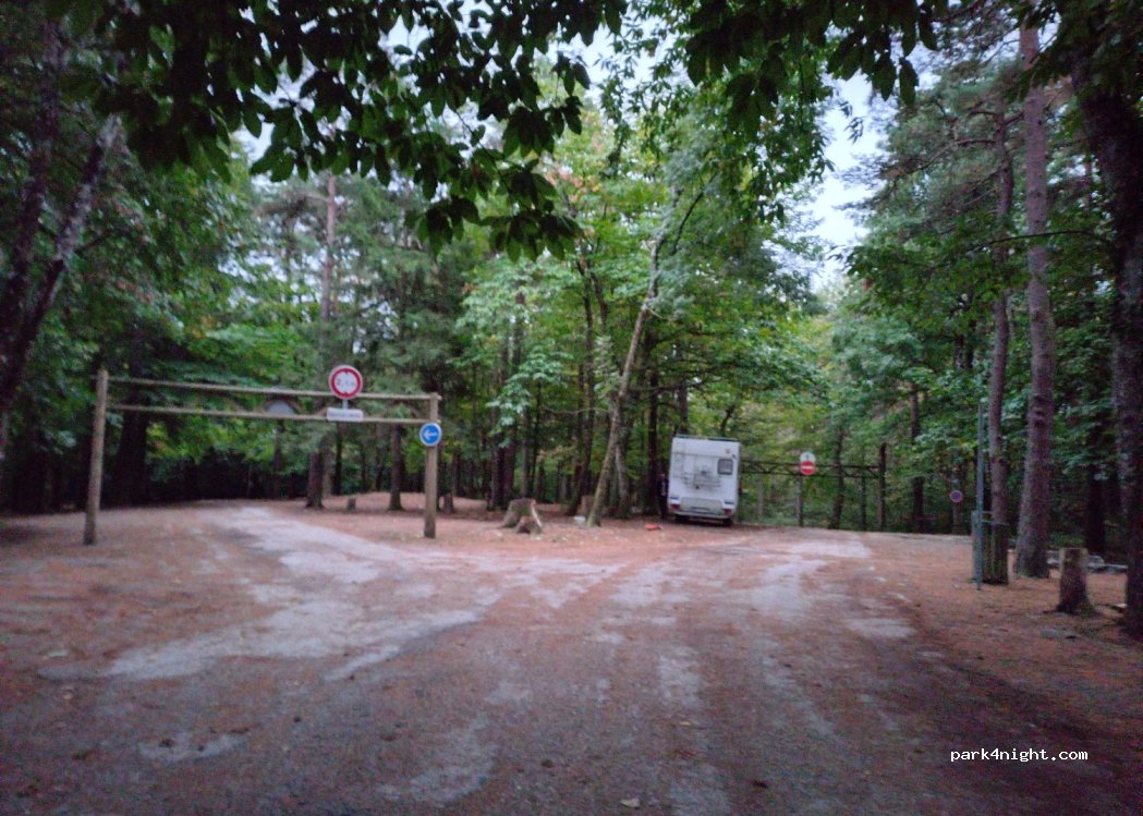 (81200) Mazamet - D118 — foto 2