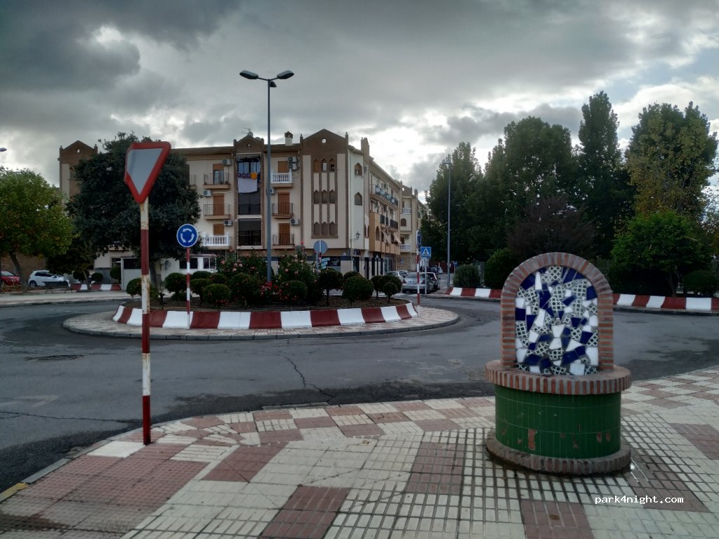 (18360) Huétor Tájar - 7 Calle Rosalía de Castro — foto