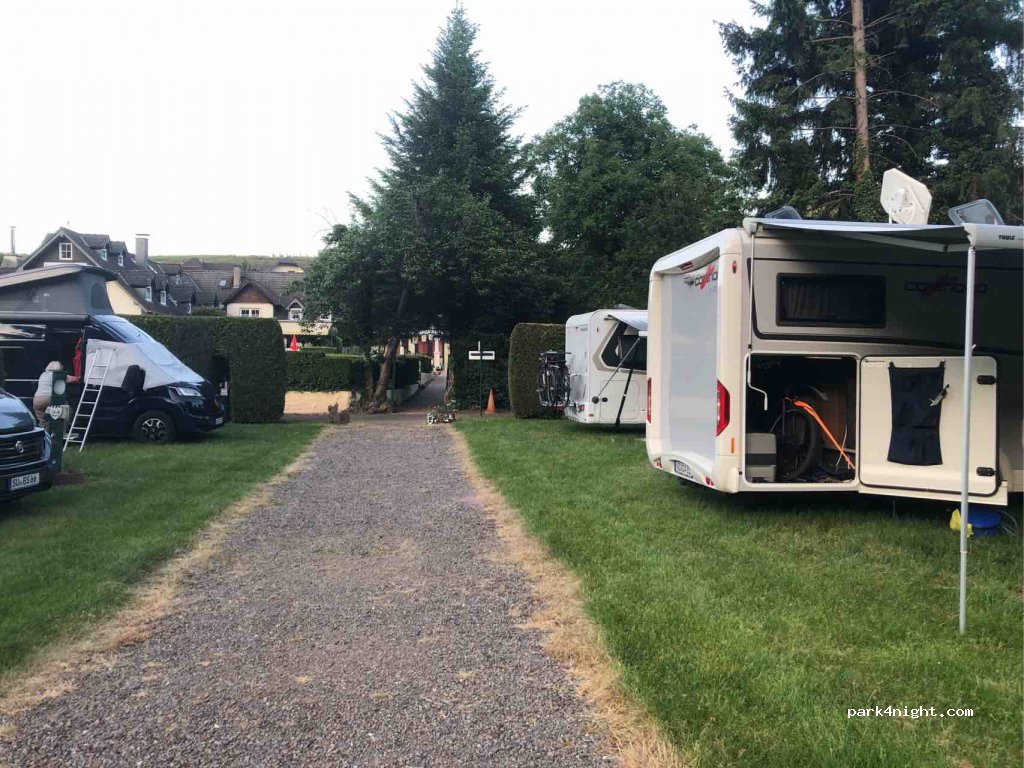 Family-Camping — foto