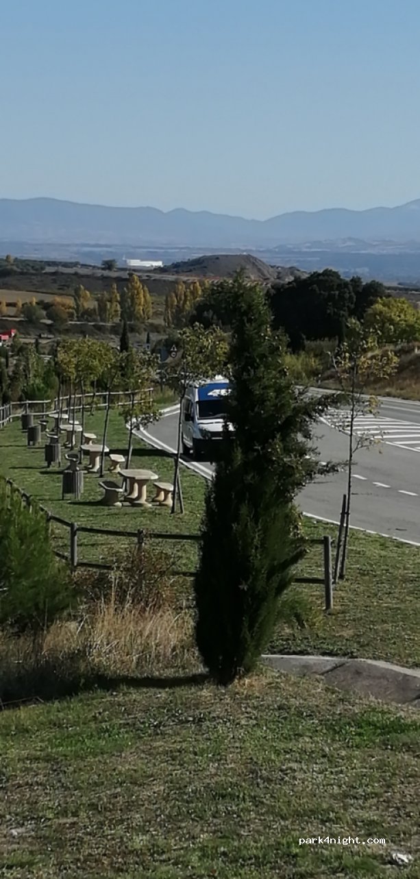 (31494) Eslava - Carretera de la Zona Media — foto