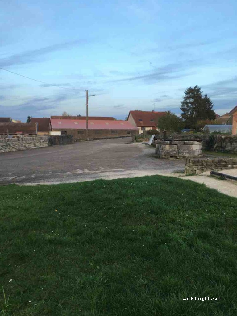 (70150) Cult - 4 Rue de la Mairie — foto