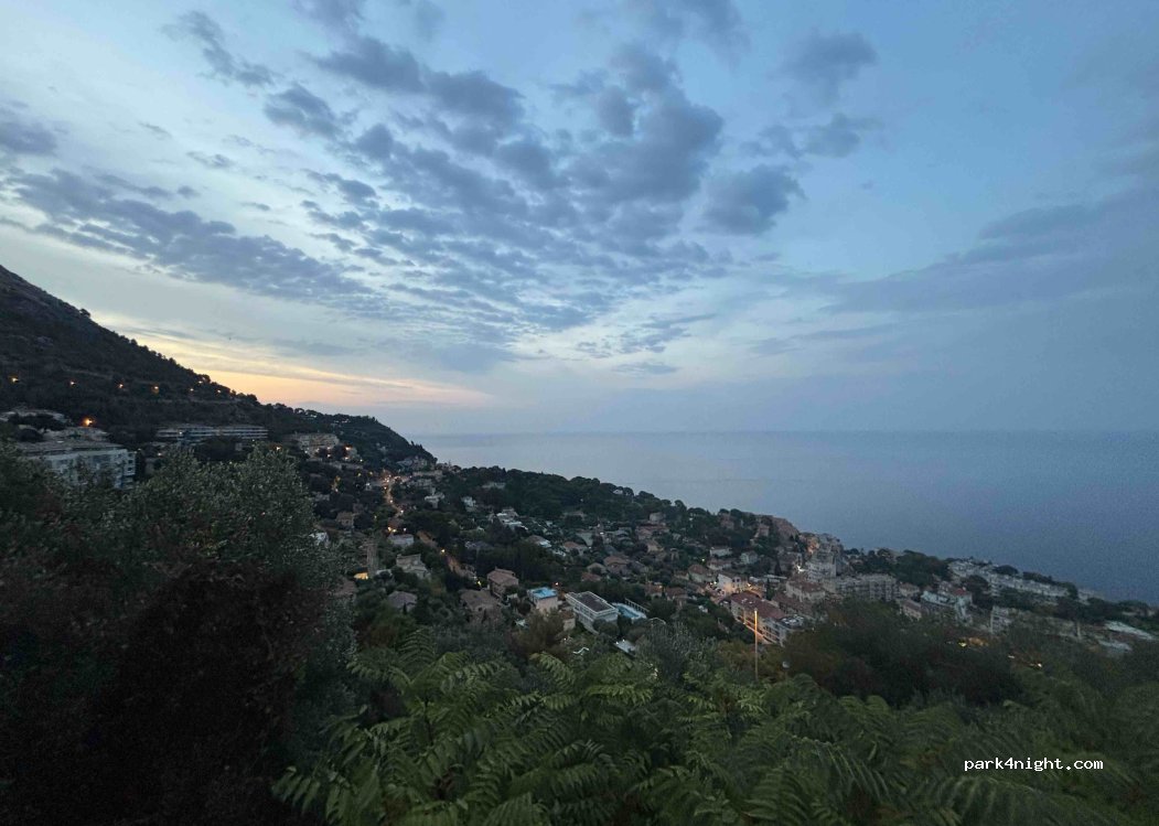 (06320) Cap-d'Ail - 9 Route de la Turbie — foto
