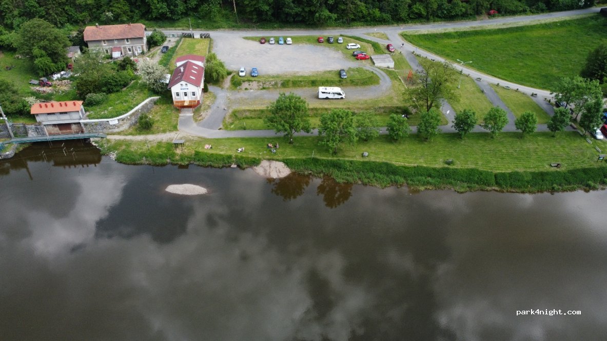 Vodácký kemp Račice — foto